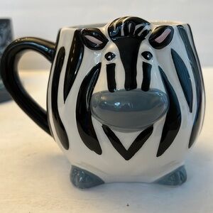Hand painted Dolomite Zebra oversized coffee mug Pier 1